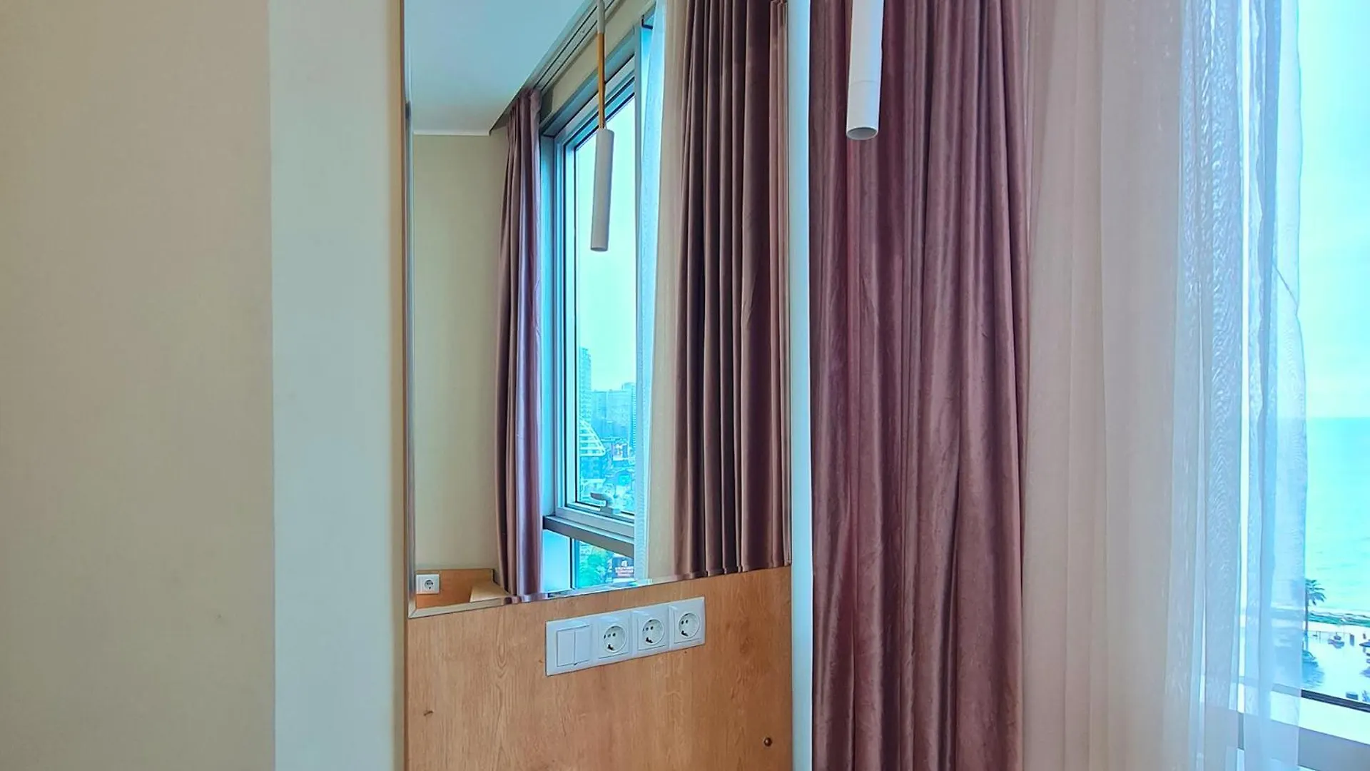 Modern 1Br Apartment With Kitchen, Balcony Sea View Batoemi
